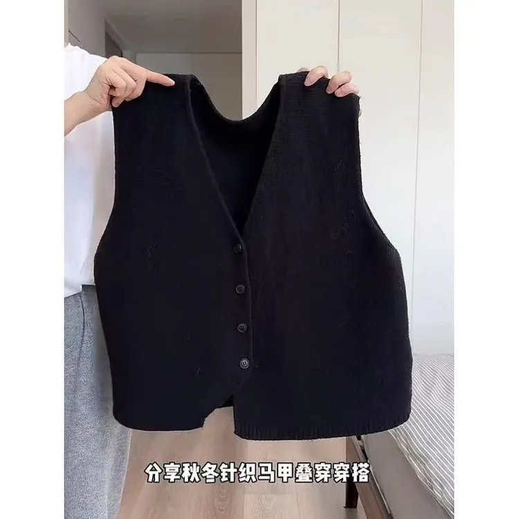 大码 新款2025设计毛衣坎肩针织马甲女外穿设计感背心开衫秋冬款