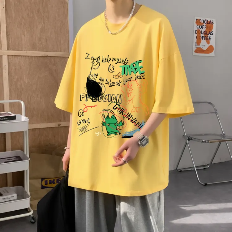 宽松型休闲涂鸦圆领t恤痞帅半袖短袖个性夏季宽松衣服上衣潮牌男