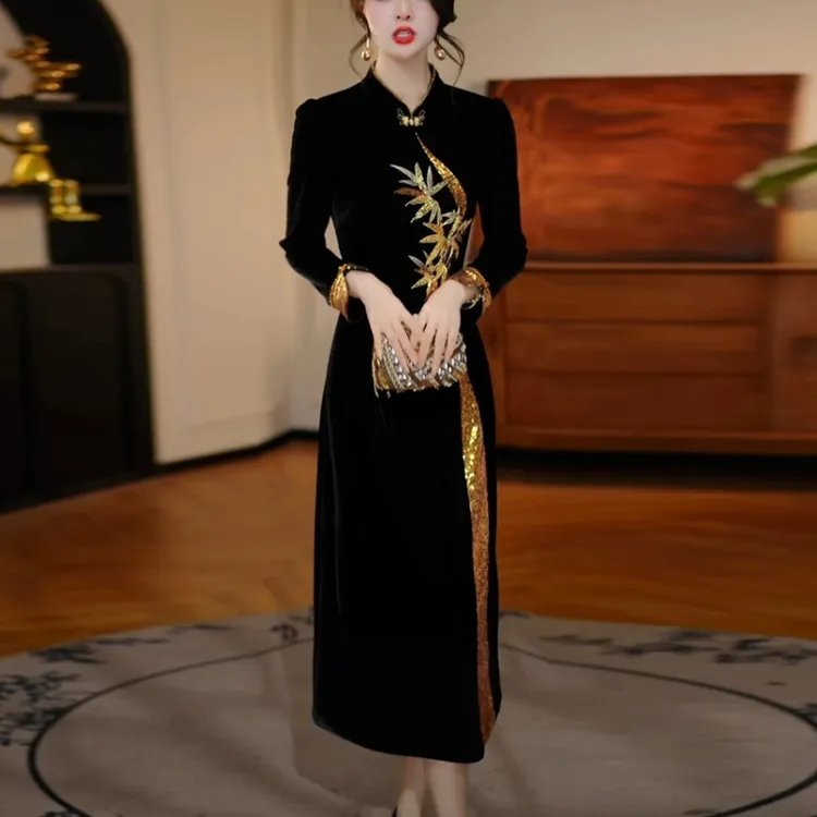 卡丹丝绒新中式国风服饰2025秋季新款高级感黑色改良旗袍连衣裙子