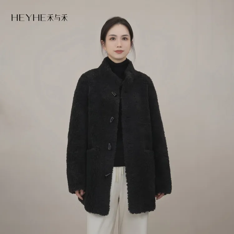 小禾【北极光】100绵羊毛牛角扣一手长保暖毛绒中长女款小立领外套