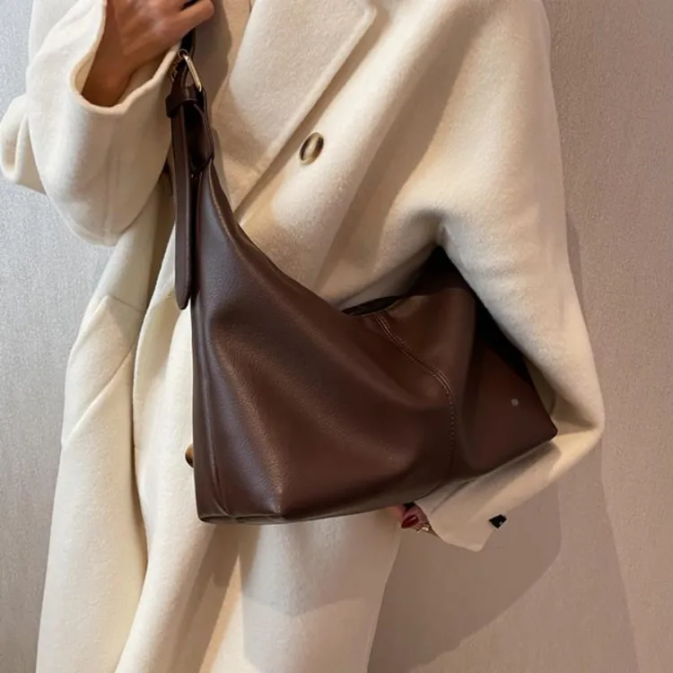 大容量托特包包女士2024新款质感单肩包上班通勤斜挎女包