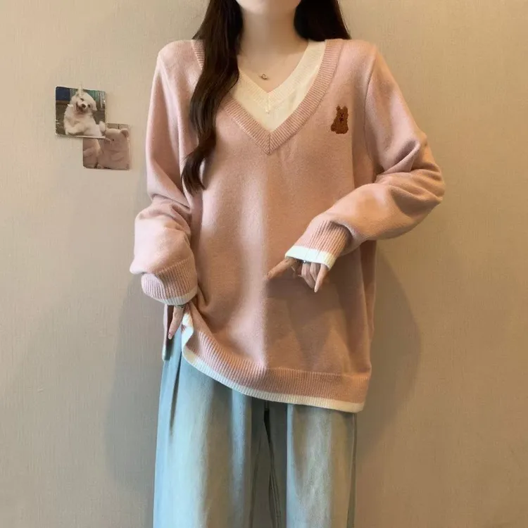 秋冬季新款大码胖mm宽松假两件粉色V领针织衫小熊毛衣女上衣