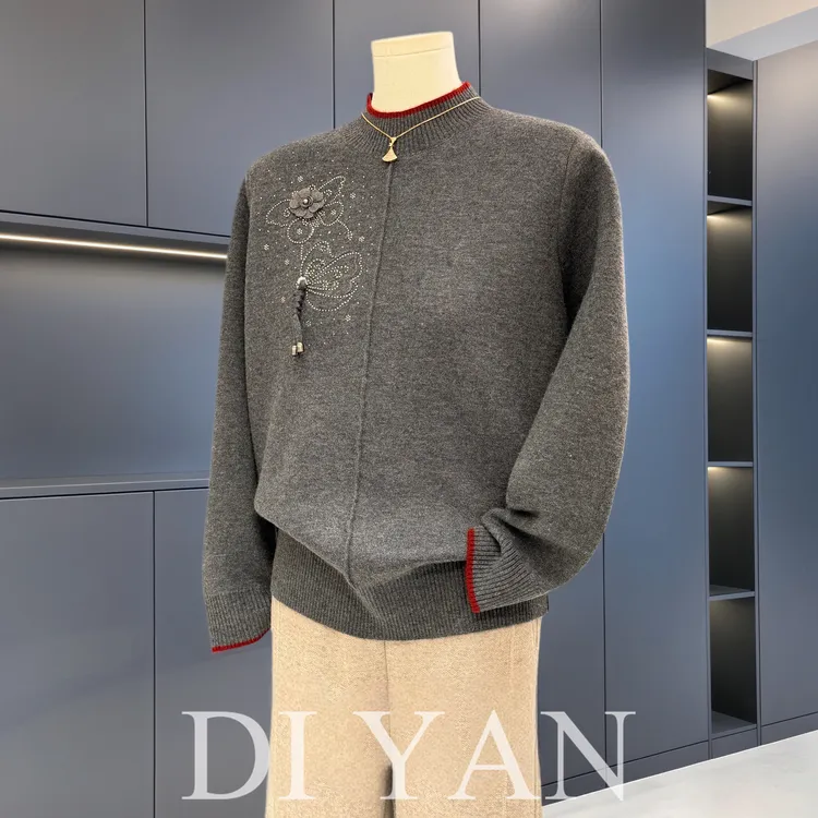 时尚休闲妈妈装加绒针织衫女冬装新款上衣气质百搭中老年毛衣打底