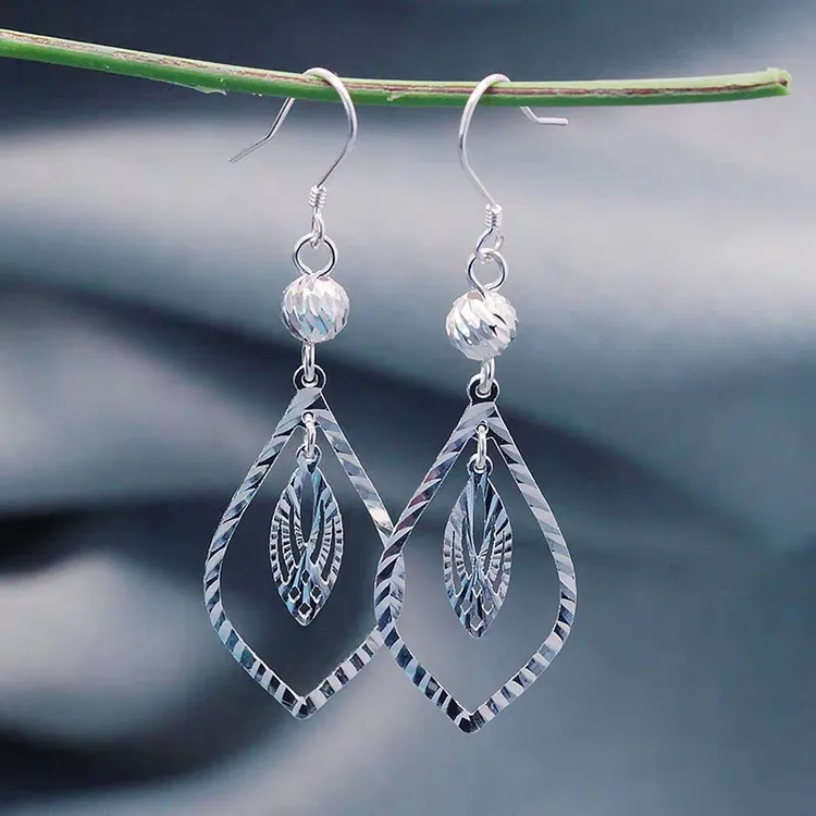 足银耳饰 足银时尚简约车花水滴耳环