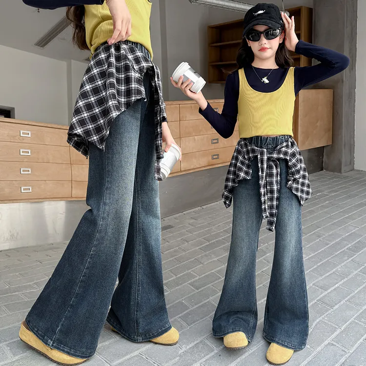 女童牛仔裤2025新款秋装时尚屁帘微喇叭裤中大童时髦洋气喇叭裤潮