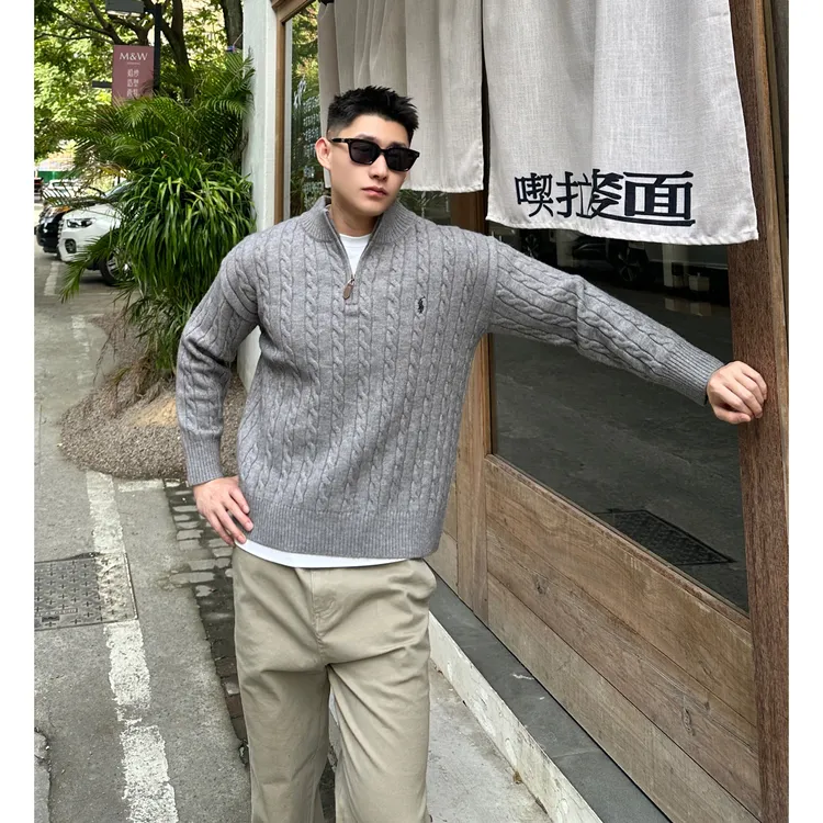 刺绣半拉链毛衣高密针织保暖加厚立领针织衫宽松秋冬情侣内搭毛衣