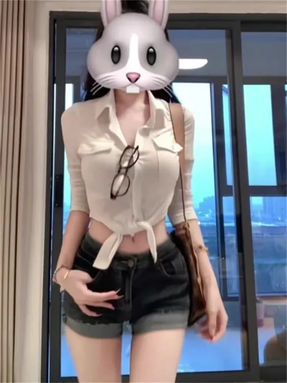 美式辣妹穿搭深蓝色低腰牛仔超短裤女2025新款性感紧身翻边热裤子