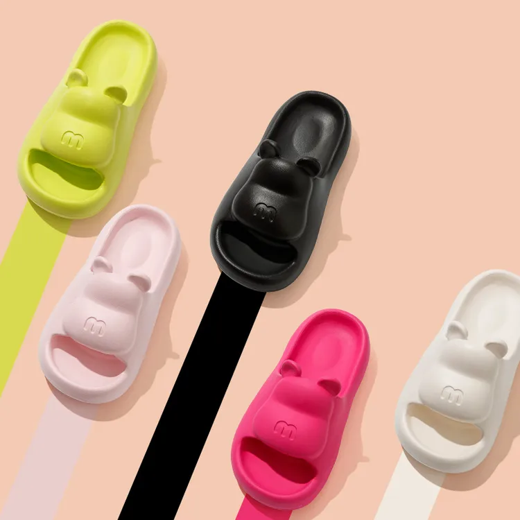 A540卡通带耳朵款凉拖鞋