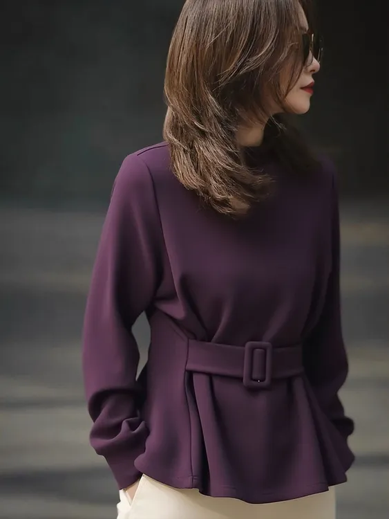 早秋氛围感紫色上衣女2025网红爆款流行穿搭轻熟高级感收腰打底衫