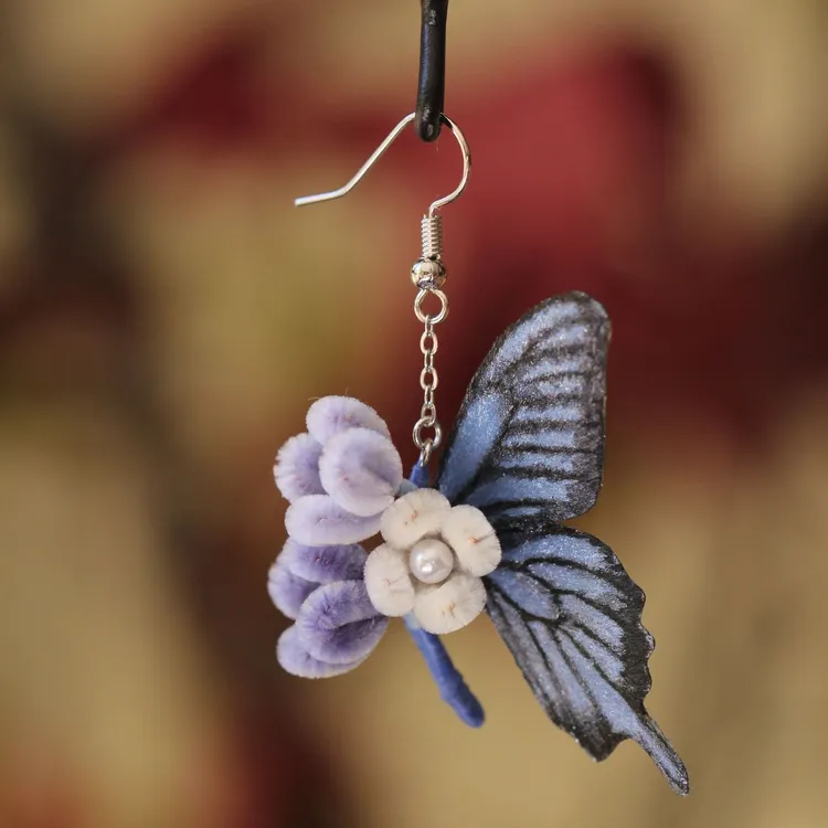 福有「夢蝶」桑蚕丝北派细绒 非遗绒花蝴蝶耳饰