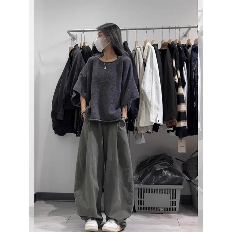 2025超火新款独特漂亮开春装韩系穿搭一整套灰色t恤两件套装裤女