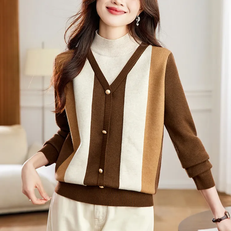 打底衣女内搭高级感假两件上衣2025年新款时髦洋气半高领毛衣撞色