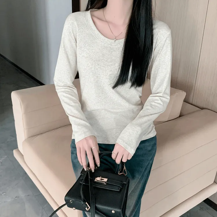 长袖t恤女春秋季显瘦内搭打底衫时尚洋气学生休闲内搭女打底衫