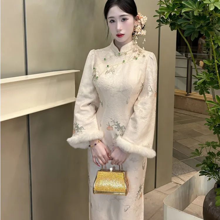 LHMknk1画报夫人原创自制秋冬厚款温柔旗袍连衣裙 凝香雪