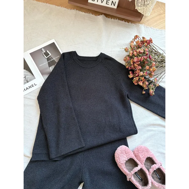 【瘦瘦】惬意时光-大码秋冬氛围百搭宽松显瘦上衣+裤子套装F0076