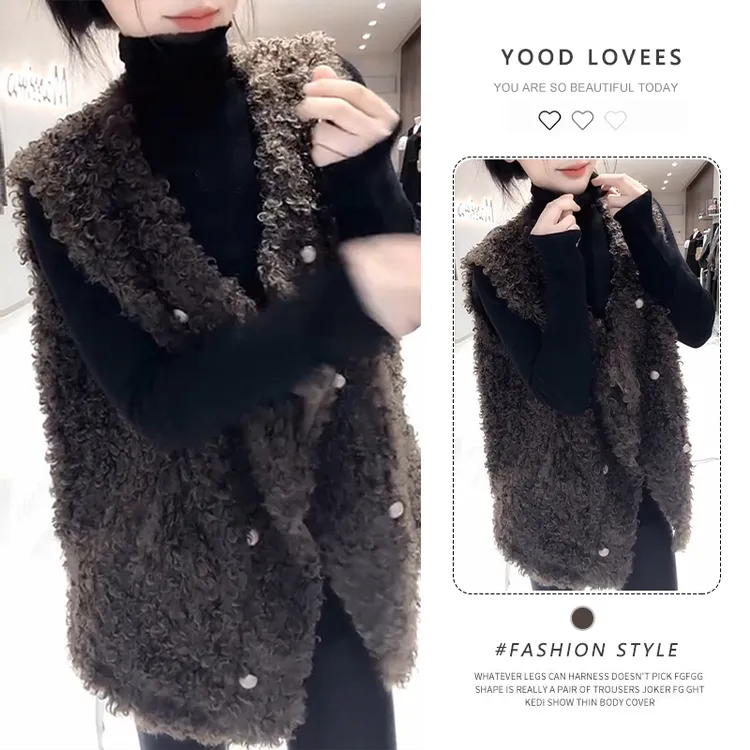 欧洲站2025年秋冬新款时尚复古法式双排扣毛毛保暖加厚一体马甲女