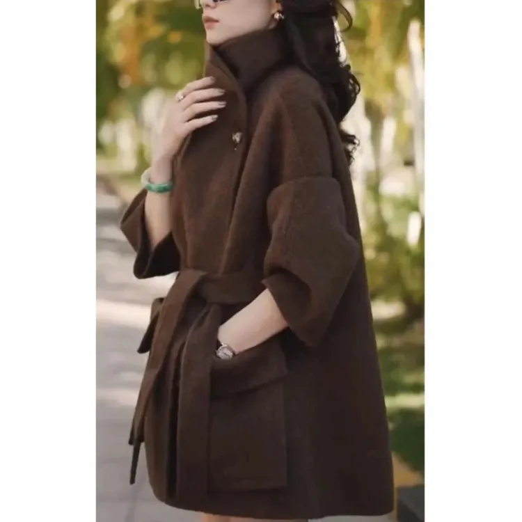 时尚减龄中长款咖色外套女冬季新款超好看