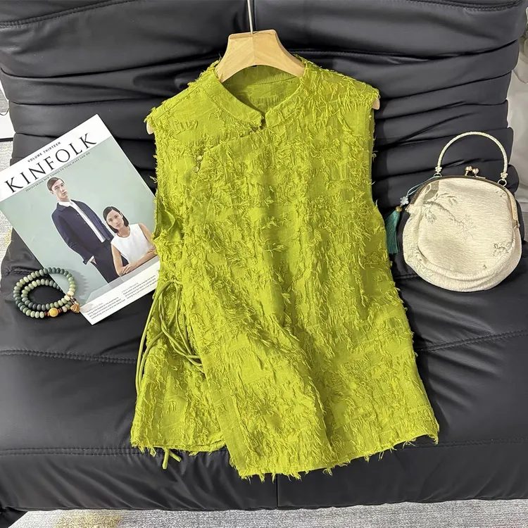 拉夏贝尔新中式国风斜襟剪花无袖马甲衬衫女2025夏季新款减龄小衫