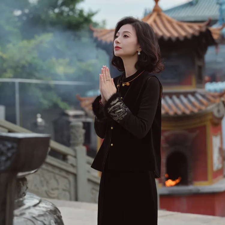 西子/【朝圣者】雨露麻丝绒双面穿新中式高定马甲/MJBH2358