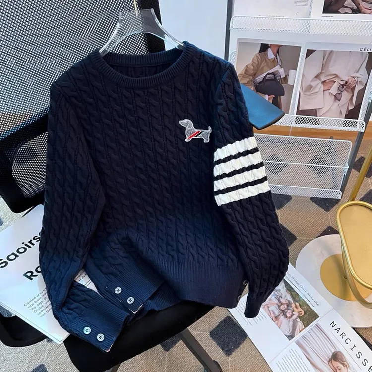 25秋冬新款小狗圆领毛衣加厚四道杠套头麻花长袖百搭显瘦针织衫女