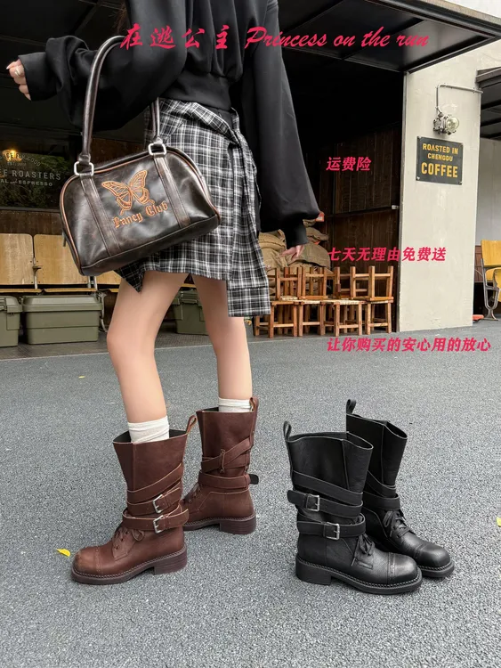 复古英伦风马丁靴女2025秋季新款粗跟皮带扣短靴机车靴大码41-43