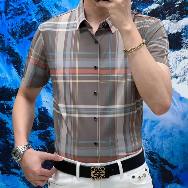 夏季男士短袖衬衫冰丝面料格子款宽松休闲潮流上衣