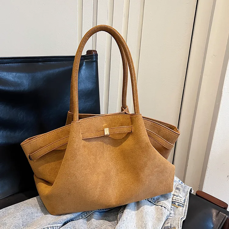 新款秋冬大容量磨砂皮托特包女通勤复古慵懒风菜篮子单肩包潮流中