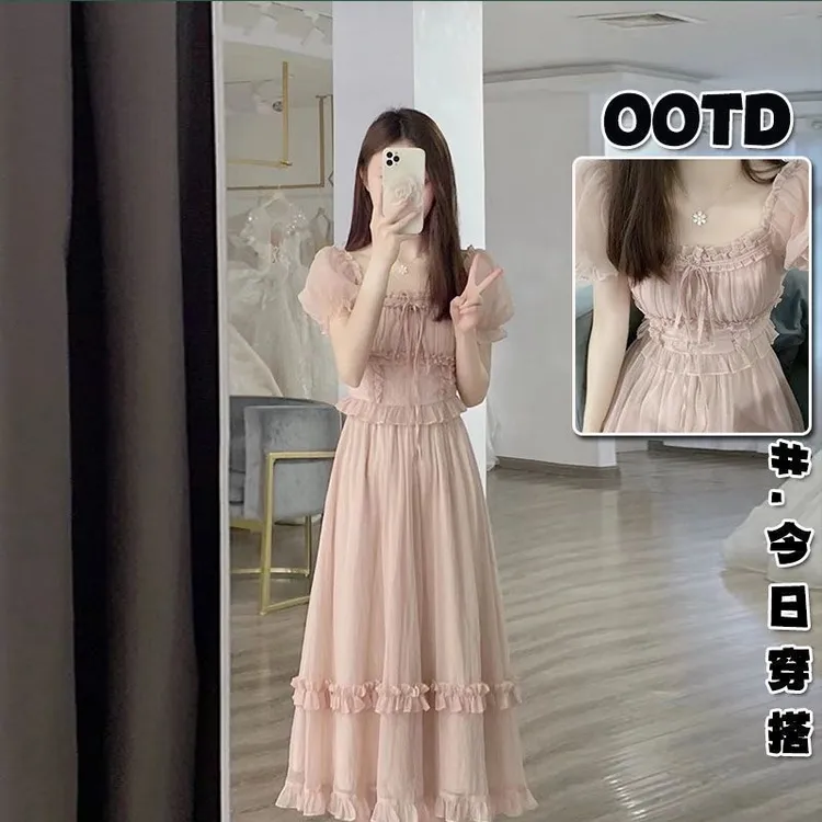 御姐轻熟风穿搭套装女2025年设计感法式上衣粉色连衣裙大码两件套