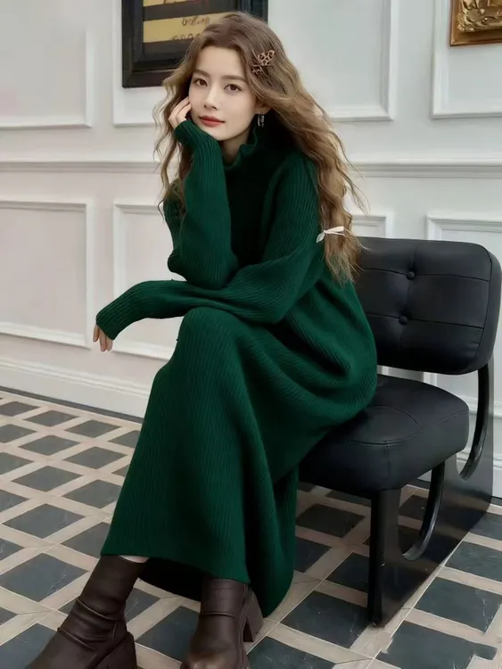 Z388墨绿色高领毛衣连衣裙女配大衣的打底轻熟御姐穿搭高级感裙子