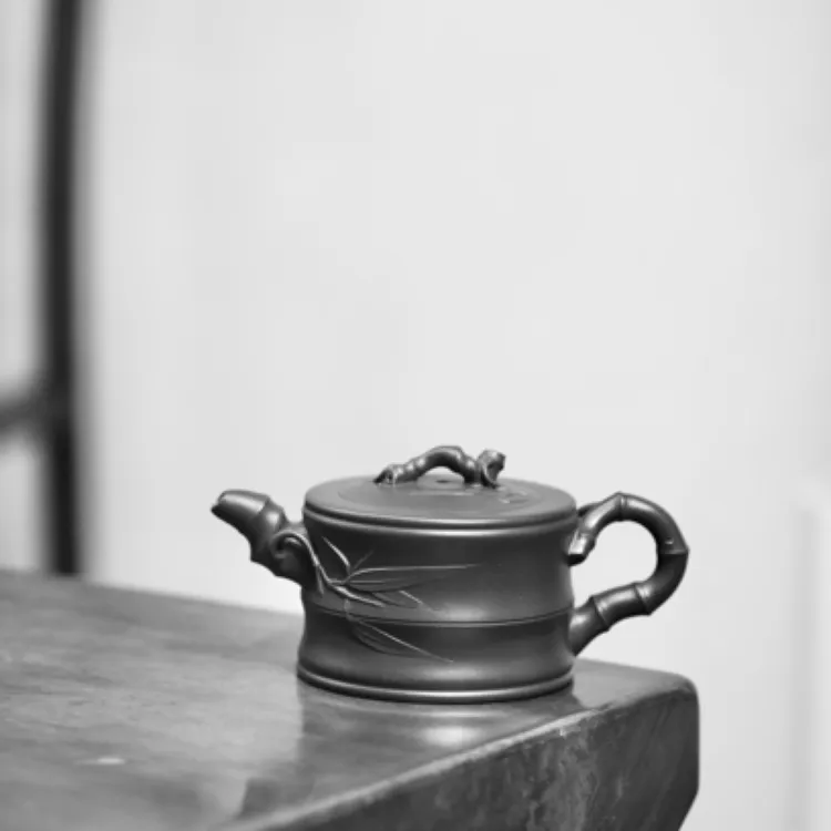 线竹·精品茶器     /容量270cc/一厂紫泥