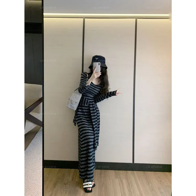 早秋时髦条纹绑带拼接假两件长袖夏季连衣裙女收腰显瘦字长裙子