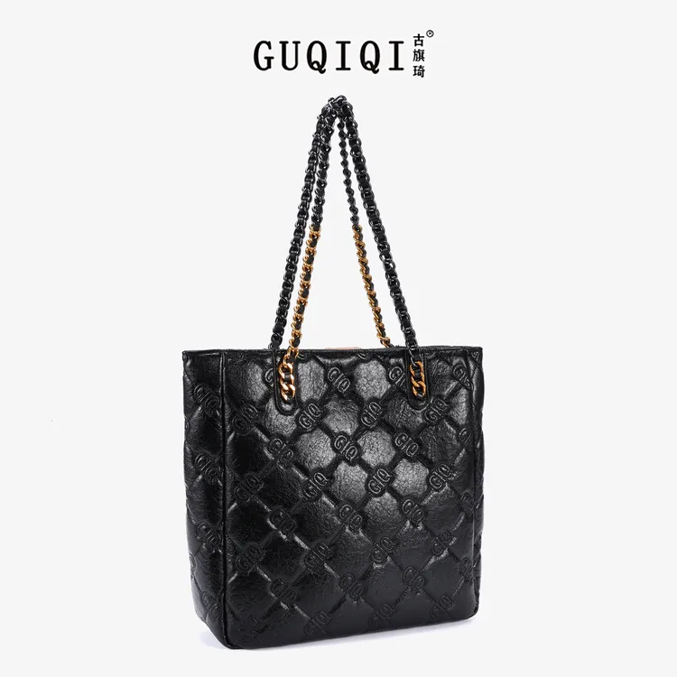 【屏姐专属】GUQIQI/古旗琦精美刺绣洋气托包GQ1011