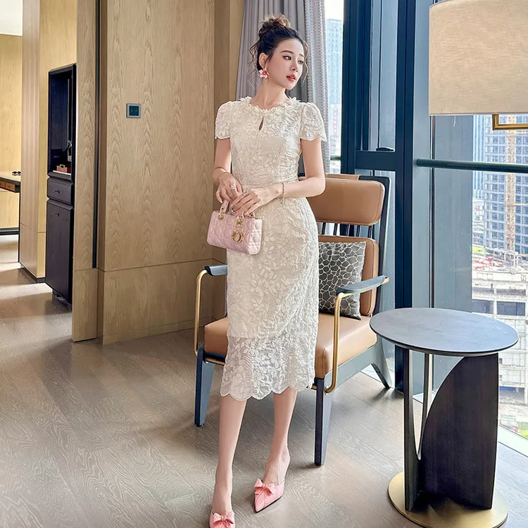 白色蕾丝女千金风短袖收腰显瘦包臀裙礼服裙连衣裙21833