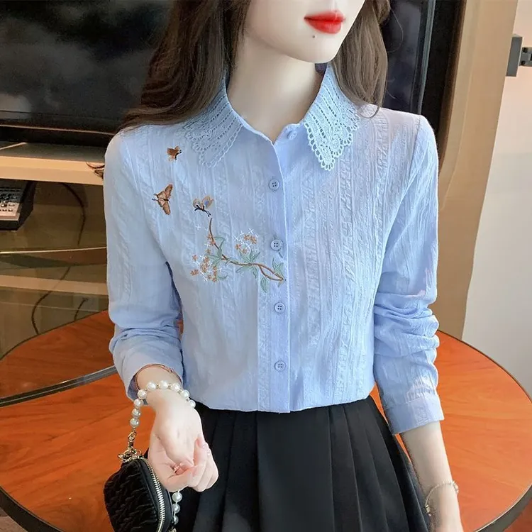 秋上新琥珀流光厚款长袖刺绣女士秋季刺绣蓝衬衫百搭打底时尚洋气