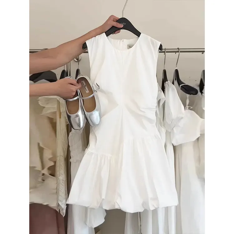 法式甜美减龄无袖背心花苞裙夏季新款收腰显瘦不规则气质连衣裙女