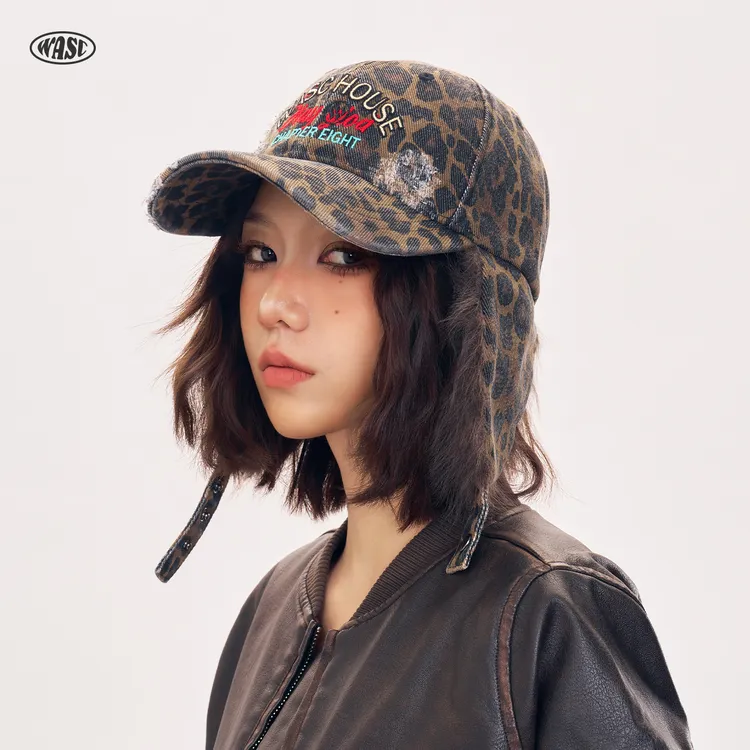 美式豹纹保暖防寒护耳雷锋帽子男女秋冬大头围加厚毛绒鸭舌棒球帽