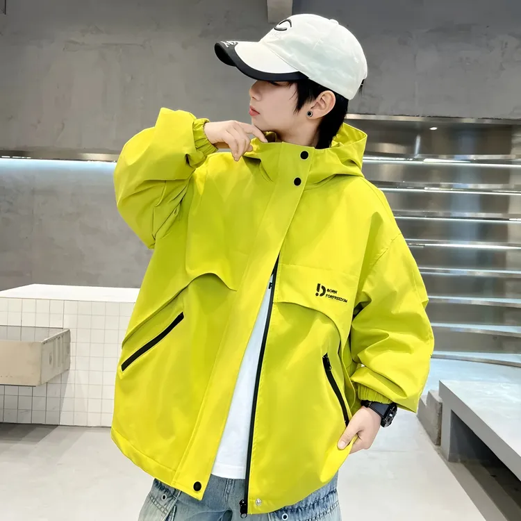 男童中大童春秋款2025儿童冲锋衣新款儿童春秋连帽风衣