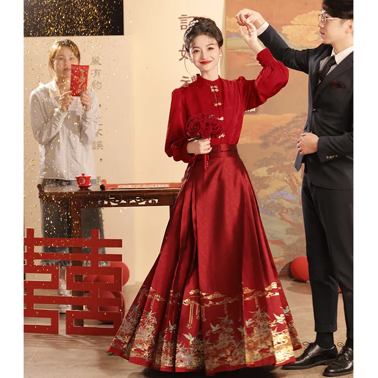 红色马面裙敬酒服新娘旗袍2025新款新中式结婚礼服订婚套装婚服女