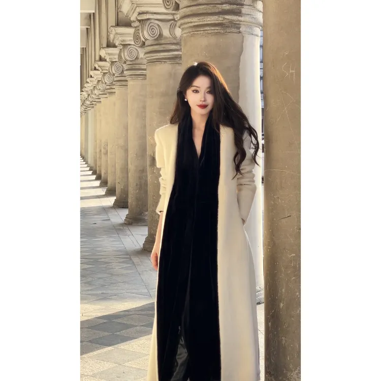 裁一2025新品经典苏力羊驼毛大衣ZL3019