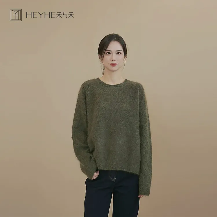小禾【绿光】羊绒经典圆领简约单穿层次叠搭休闲舒适松弛毛针织衫