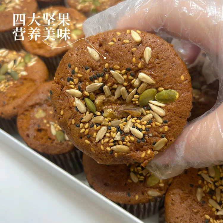 营养健康坚果枣糕中式传统手工糕点早餐休闲点心面包