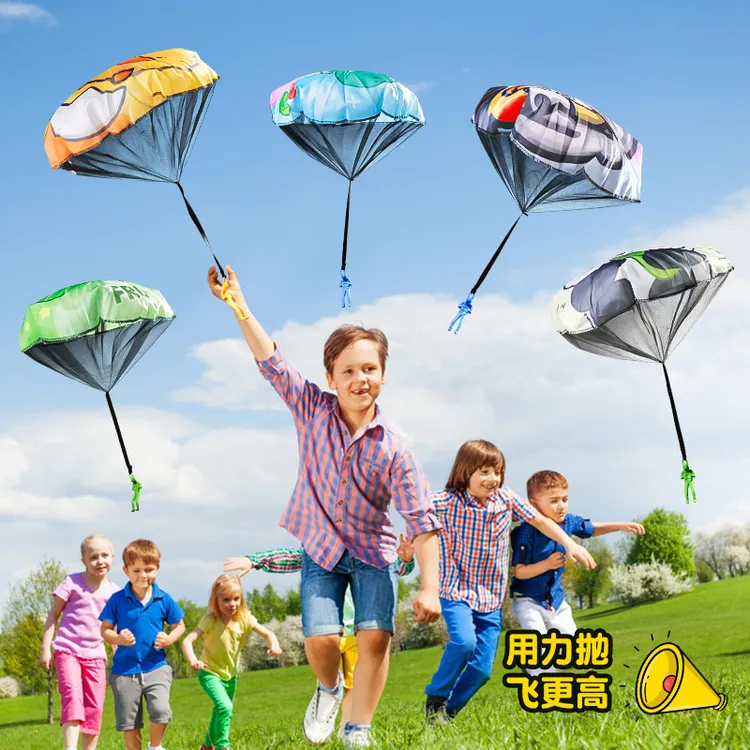儿童手抛降落伞小玩具幼儿园户外运动空投小人道具亲子互动女男孩