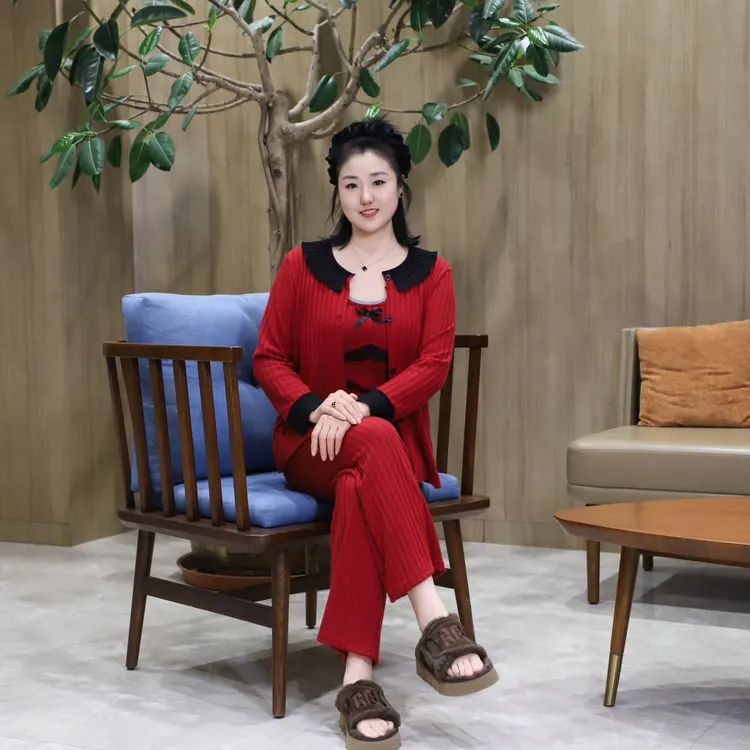 胸垫款三件套睡衣女套装大码家居服高弹宽松遮肉显瘦秋冬可外穿