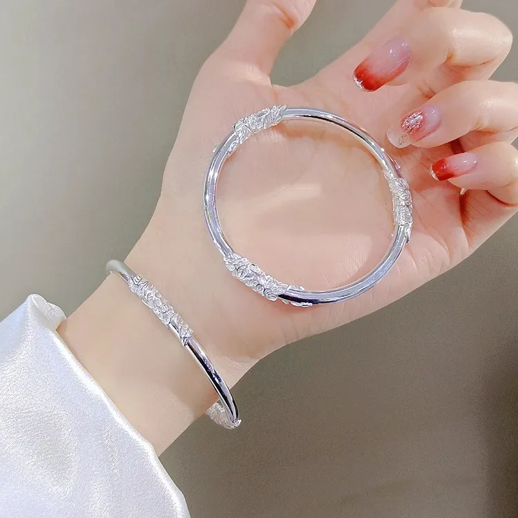 足银手镯 繁花似锦闭口纯银999手镯女实心素圈花丝镯子送女生礼物