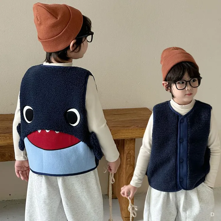 男童马甲秋冬儿童背心春秋外穿2025秋季新款小男孩摇粒绒坎肩加厚