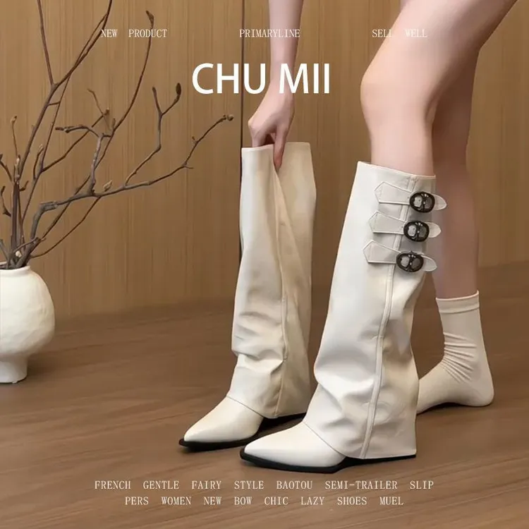 时尚堆堆气质女尖头长筒靴褶皱靴法式辣妹~版坡跟靴羊皮白色裤管