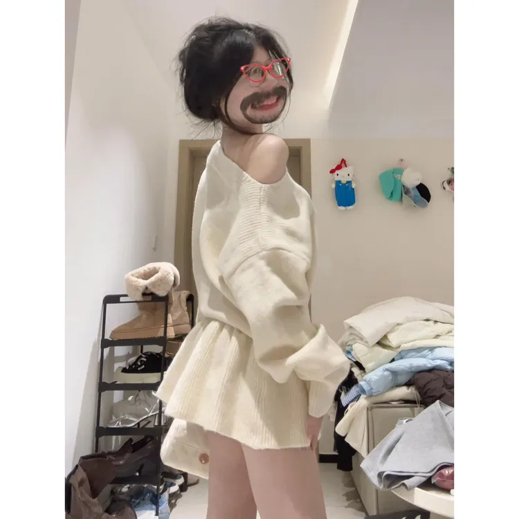 一字肩毛衣套装女宽松蝙蝠袖上衣坑条设计针织半身裙短裙子两件套