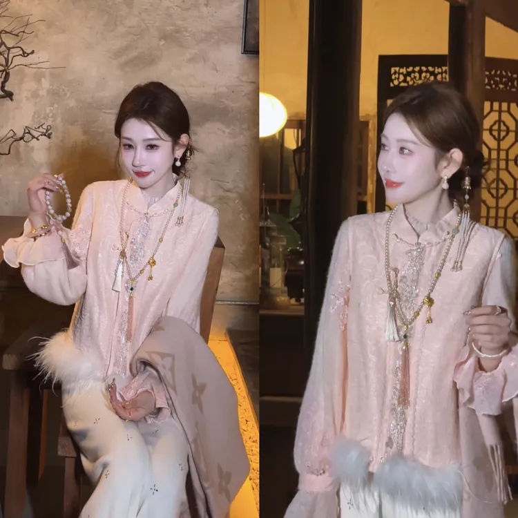 【婷婷】《霓裳羽衣》 千呼万唤羽绒马甲国风刺绣粉色TT2SDTH2629