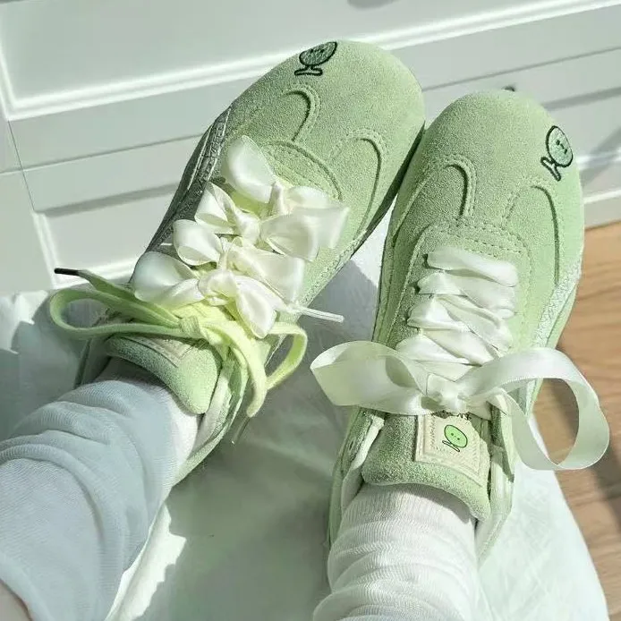 阿甘德训鞋女款2025新款夏季圆头魔仙紫赛车鞋百搭平底休闲运动鞋