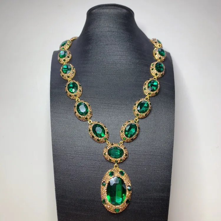 铜合金项链 经典奢华绿色秀款饰品金色复古气质彩色晚装单项链310